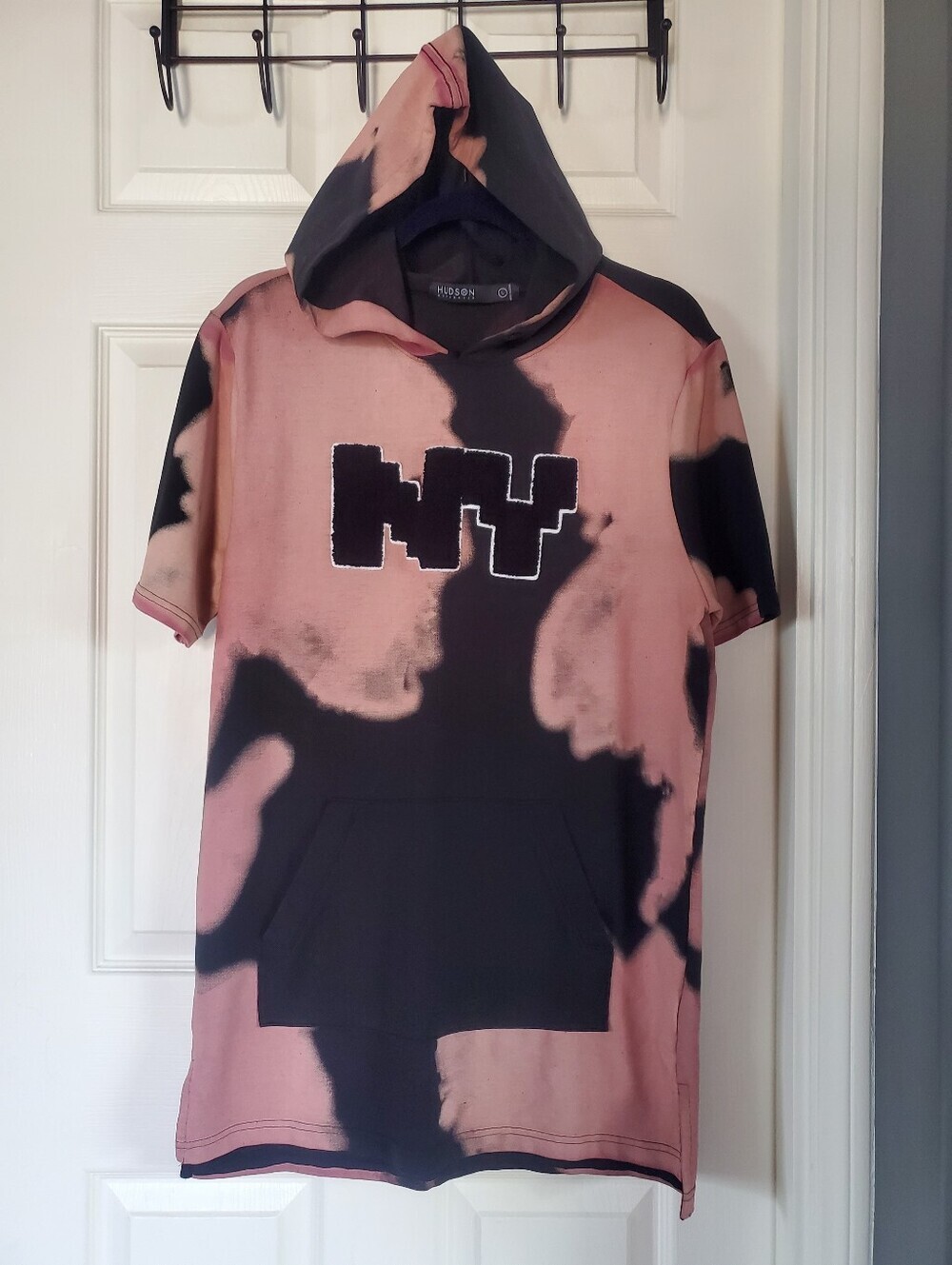 Hudson Outwear Short Sleeves Hoodie Acid Wash Pink Black Grunge Festival Large